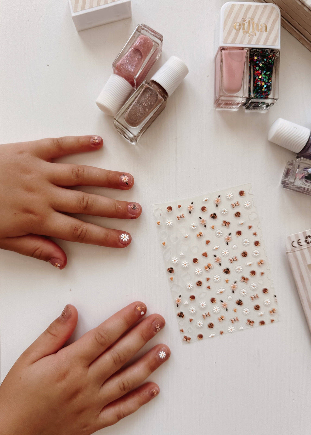 Autocollants 3D pour ongles enfants - Papillon